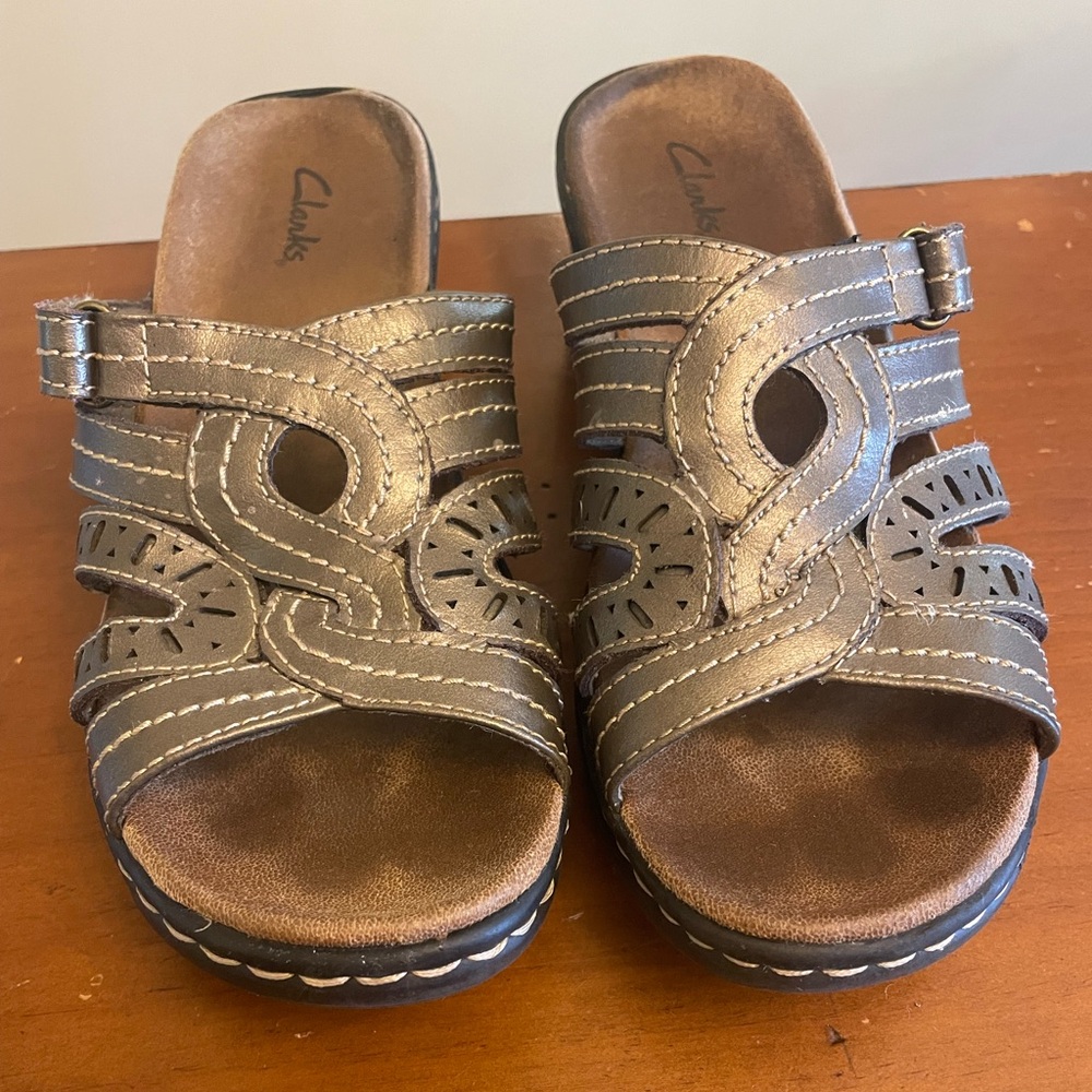 Clarks Bendables Metallic Taupe Leather Slip-On Wedge Sandals